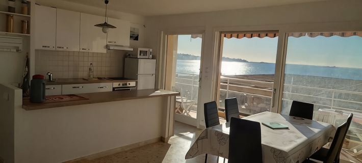 Sea view apartment 80m2 Hotels in Frejus