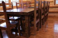 Log Cabin With Trails/Pool/Game Room/Acreage/ Near Houston - Chalets