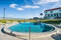 The Best Oceanfront View in Daytona Beach!! - مسبح خاص