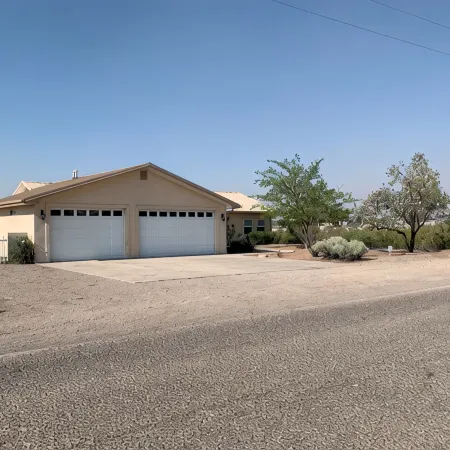 Perfectly situated in Elephant Butte - just minutes to the lake