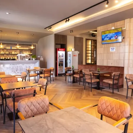 New Donantelo Hotel