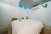 TOKYO CABIN