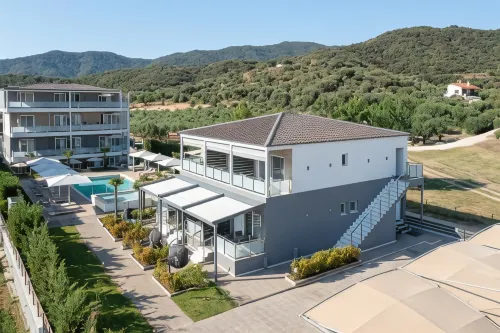Astra Sarti Luxury Suites