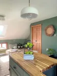 Cheerful, modern 2 bedroom loft apartment on the Coast of Maine - 3성급