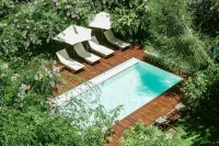 Home Hotel - สระว่ายน้ำส่วนตัว