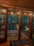Log Cabin/Cottage on Watts Bar Lake - Hytter