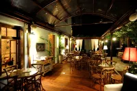 Boutique Hotel Kentrikon & Bungalows