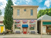 Industrial Style Loft With Access To Buckeye Lake! - 4-Star