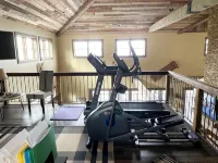 阿卡迪亞私人碼頭&小沙灘，皮划艇，火坑-豪華湖畔度假屋。