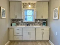 Adorable little beach house by the Surf Ballroom! - 3-Star
