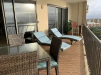 Coastal Charm: Hot Tub, Pool, and Gulf Views All in One! - อ่างจากุชชี่