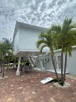 Starfish Cottage - Sleeps 4 - Escape the Cold; Our Pool IS Heated!