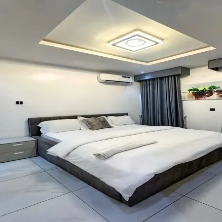 Supreme Apartments