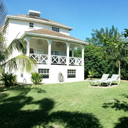 Luxury Villa St James,  4 bed 4 bath , Private Pool, fantastic sea views