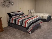 Between Geneva & Canandaigua- Large Yard, Firepit, Sleeps 13 고르함 호텔