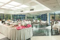 Seagull Hotel Ltd - breakfast