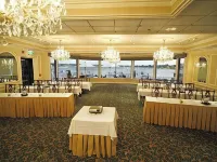 Molly Pitcher Inn Hotels in Monmouth County