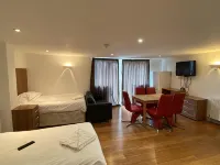 Contractors Guest House Hotels in High Wycombe