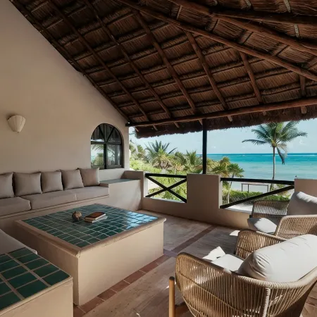 Bespoke, Member of Small Luxury Hotels
