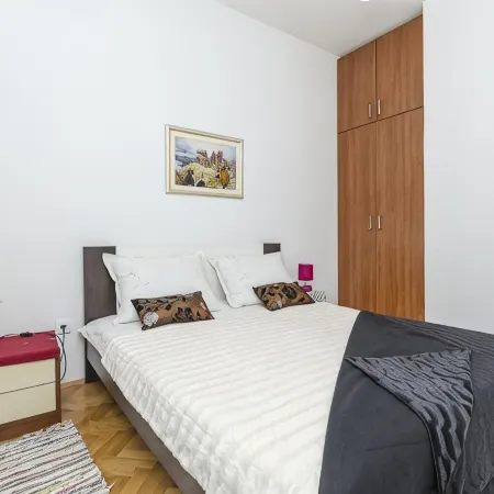 Apartment Zvone