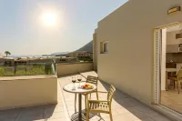 Blue Horizon Apartments - Mountain view