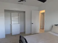 Spacious 6-bedroom house in marvelous Clovis with WiFi, AC - 홈스테이