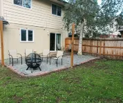 Caribou Flat II: Theater, Firepit & Private Yard! - Bungalows