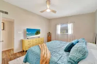 2 Kitchens + Pool + Ping-Pong + Corn Hole + BBQ + Next to Venice Downtown -  Habitaciones en casas particulares