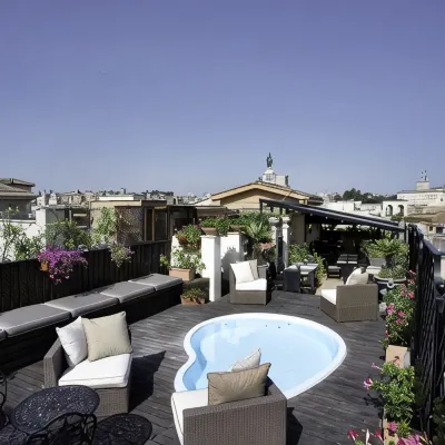 Colonna Palace Hotel Hotels near Piazza di Trevi