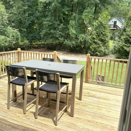 Newly updated home near Pinehurst resort & No. 2 clubhouse!