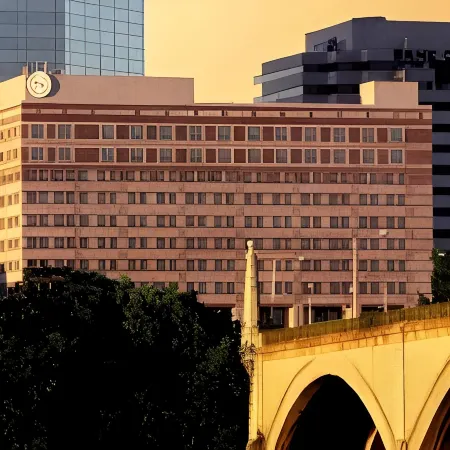 Sheraton Springfield Monarch Place Hotel