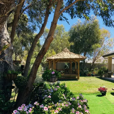 Self Contained Granny Flat with Play Space