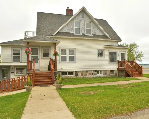 Bear Lake Garden House - 3 Bedroom house with Wi-Fi and Large Deck Hotels in Bear Lake