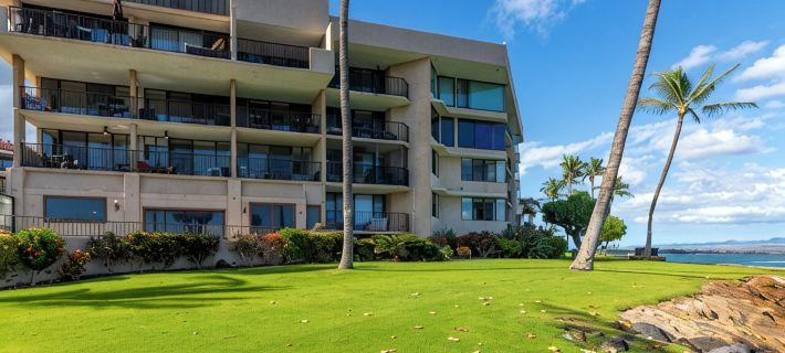 Magnificent Oceanfront Luxury Dolphin Suite with Your Own Private Elevator! Hotels in Maalaea