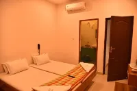 R M Guest House - Homestays
