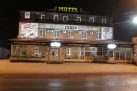 Hotel Complex "super" - 2성급