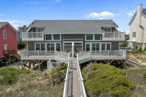Crystal Coast Paradise: Oceanfront Home with Stunning Views, East, Emerald Isle!