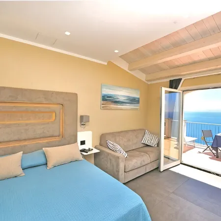 Amalfi Blu Retreat