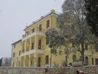 Agriturismo Villa Val d'Olivi - مسبح
