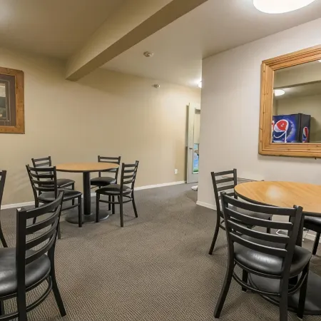 Travelodge by Wyndham Gardiner Yellowstone Park North