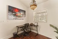 Spacious 4BR/3BA Family Home + Must See Game Room. - Boutique