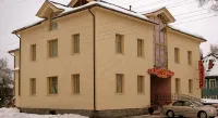 Kargopol Hotel - parking