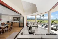 Grand Hawaiian Retreat–Volcano & Golf Course Views, Beach Club, Pool, Golf Carts