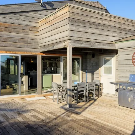 Oceanfront Retreat Pajaro Dunes Beach, crashing wave views, private beach