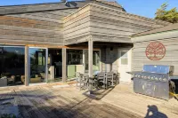 Oceanfront Retreat Pajaro Dunes Beach, crashing wave views, private beach