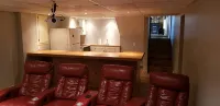 4 Bedrooms, Great Pool, Hot Tub,  Perfect for Families, No Parties - Bungalows