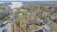 Maclew View on Kentucky Lake- within minutes of local marina. - Boutique