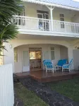 Charming 3 bedroom villa with pool, only 4 minutes walk to the beach - 2-Star