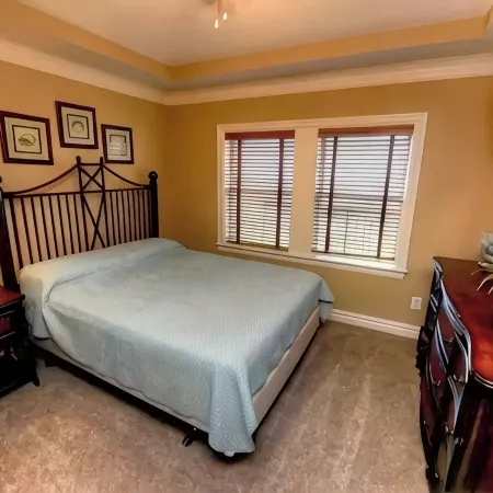 Sandy Haven - Outdoor & Indoors Pools, Hot Tub, and Private Beach Access.