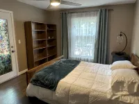 Lake Retreat House - 4-Star